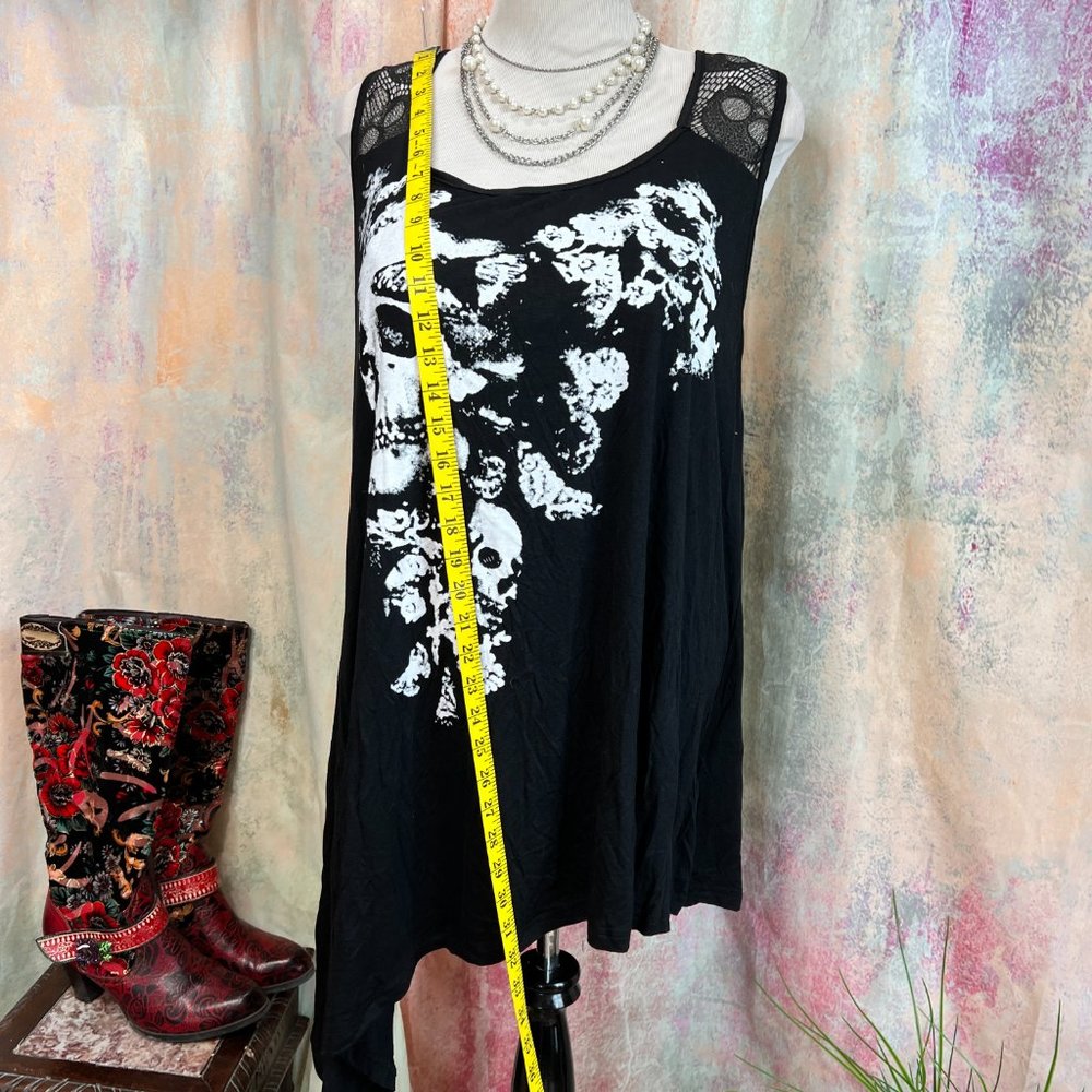 NEW 📌Rosegal Asymmetrical Long Skull Print Gothic Tee -Top & Lace with Skulls - Picture 7 of 16